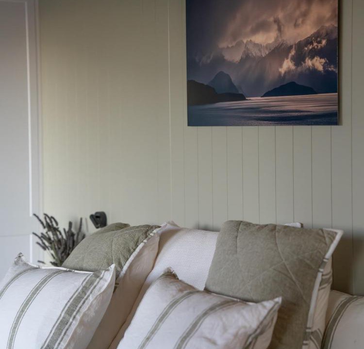 Photo of Others in Manapouri