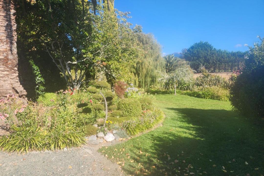 Photo of Others in Motueka