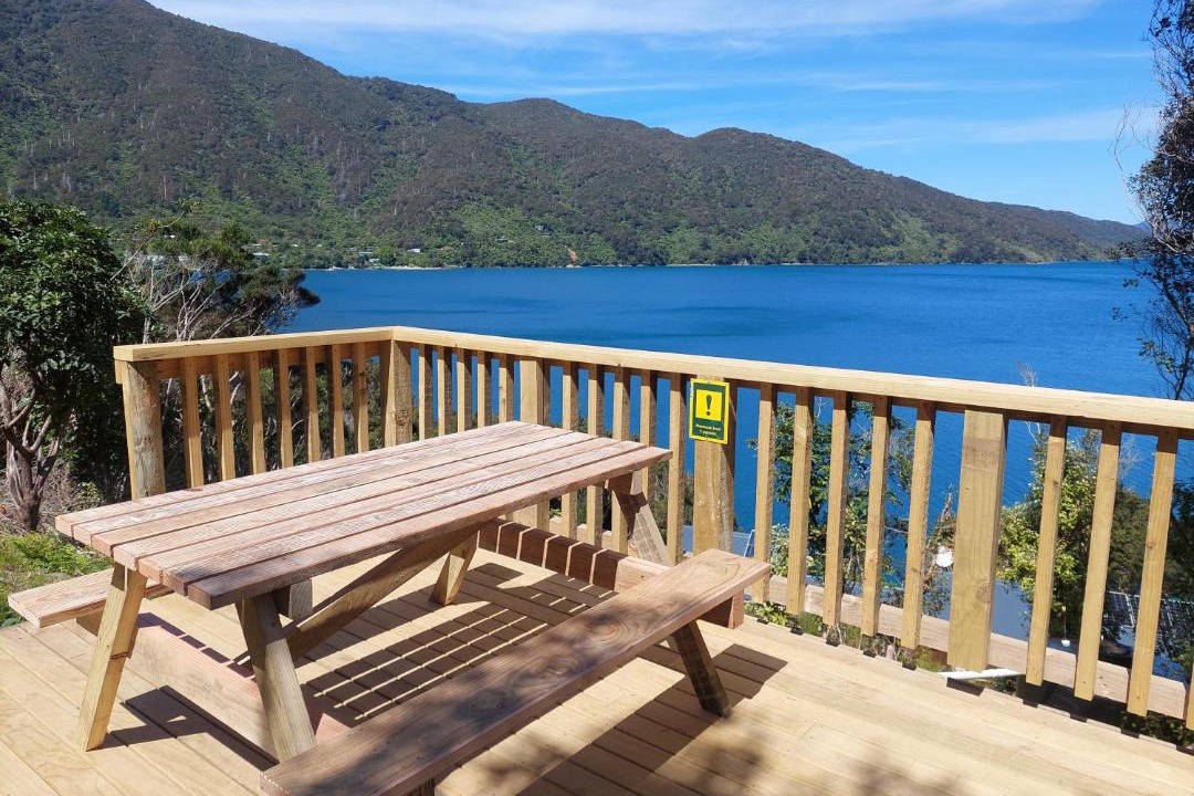 Photo of Patio Balcony in Endeavour Inlet