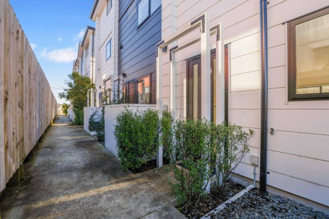 Photo of Others in Te Atatu Peninsula