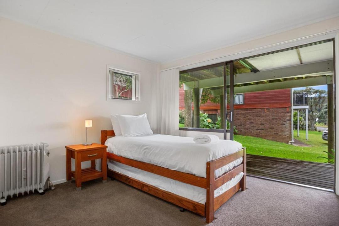 Photo of Bedroom in Onemana