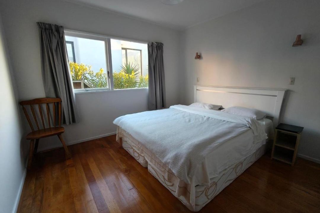 Photo of Bedroom in Takapuna