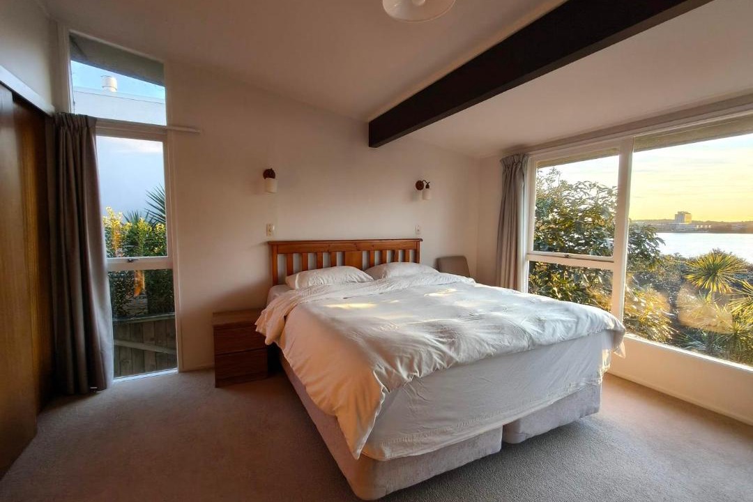 Photo of Bedroom in Takapuna