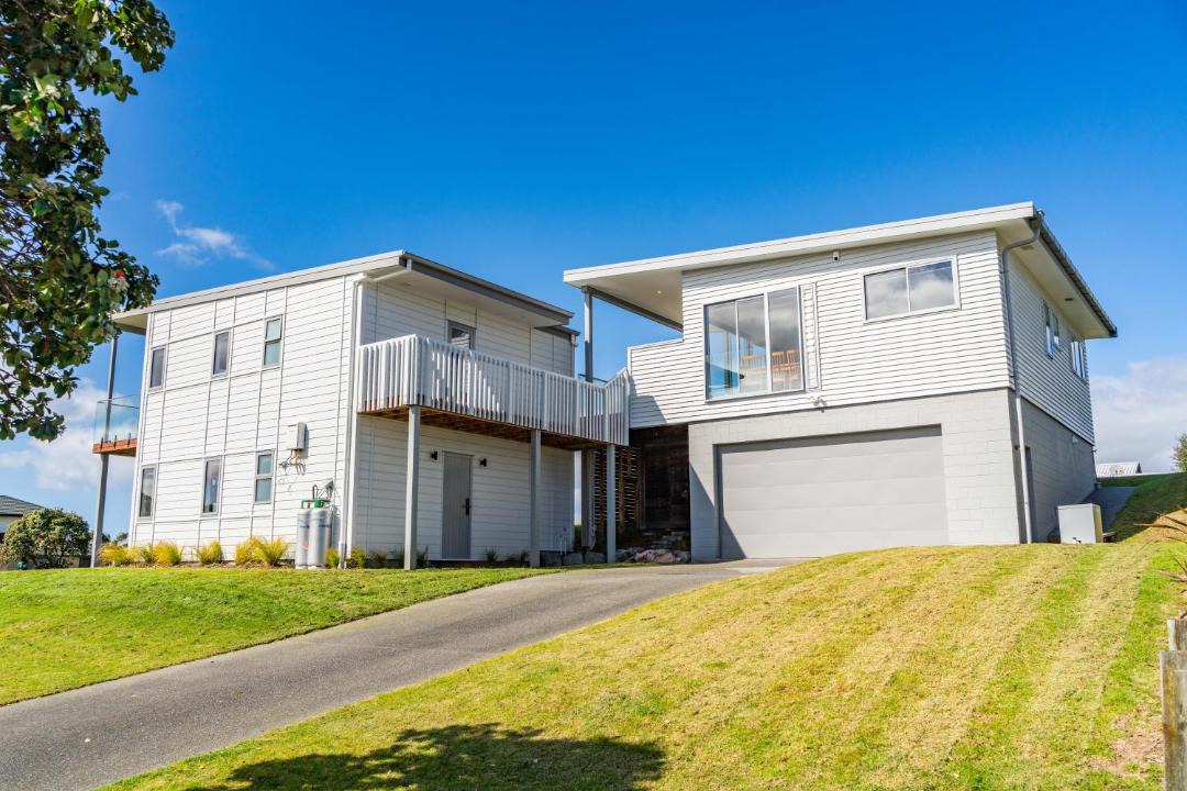 Photo of Others in Mangawhai Heads