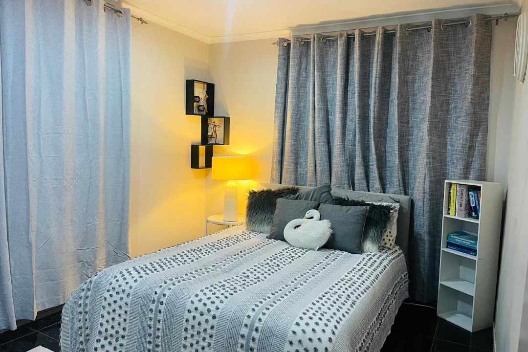 Photo of Bedroom in Otahuhu