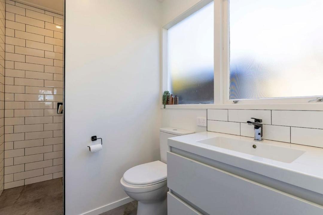 Photo of Bathroom in Two Mile Bay