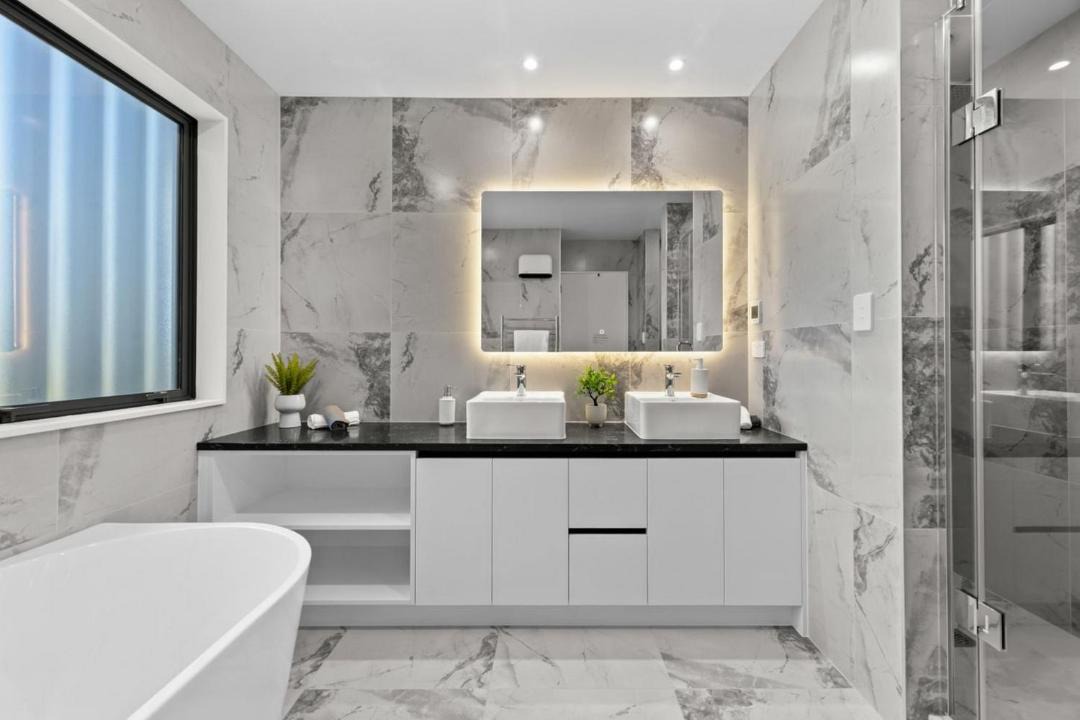 Photo of Bathroom in Flat Bush