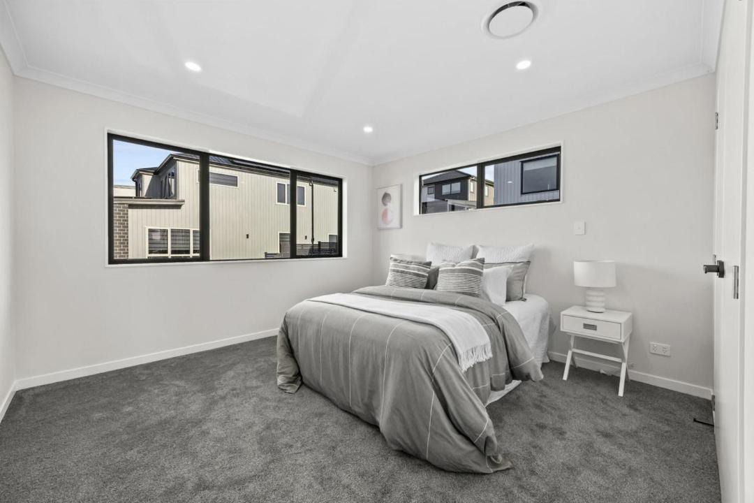 Photo of Bedroom in Flat Bush