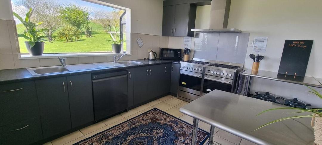 Photo of Kitchen in Aongatete
