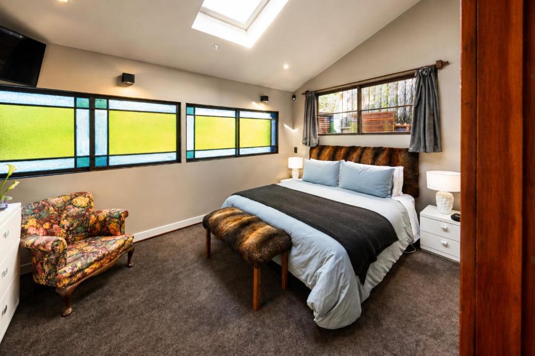 Photo of Bedroom in Titirangi