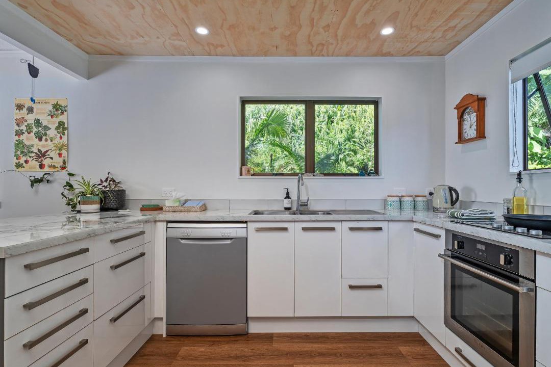 Photo of Kitchen in Onemana