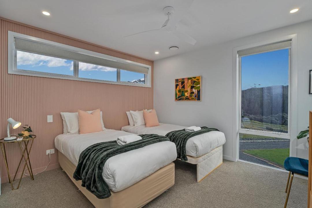 Photo of Bedroom in Rings Beach