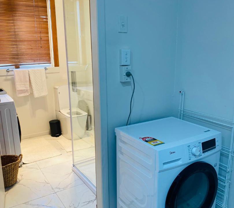 Photo of Bathroom in Te Awamutu