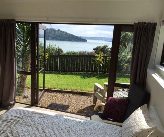 Photo of Others in Raglan