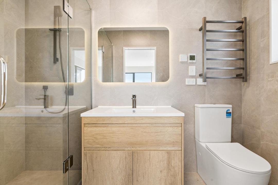 Photo of Bathroom in Otahuhu