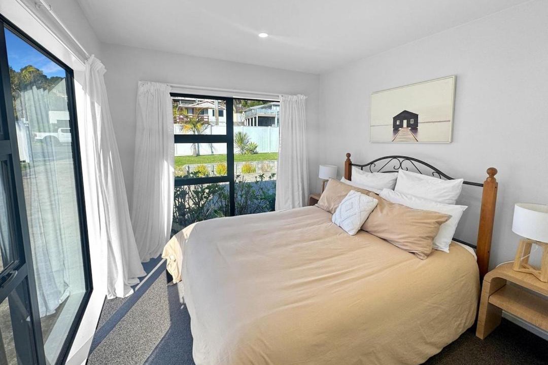 Photo of Bedroom in Ohope