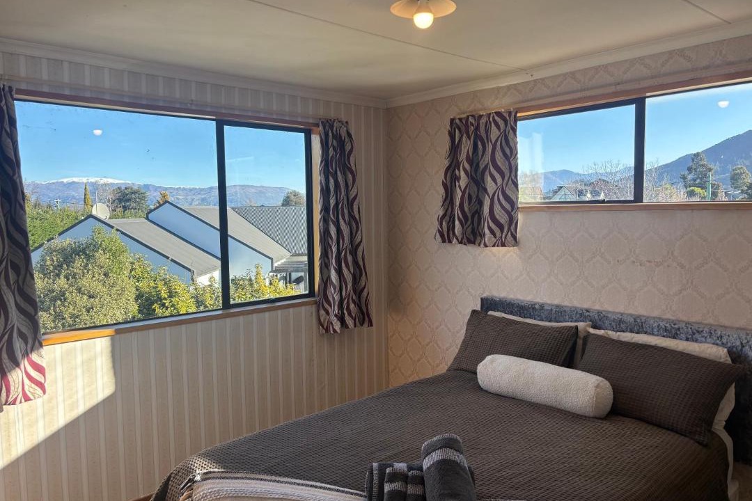 Photo of Bedroom in Lake Hawea