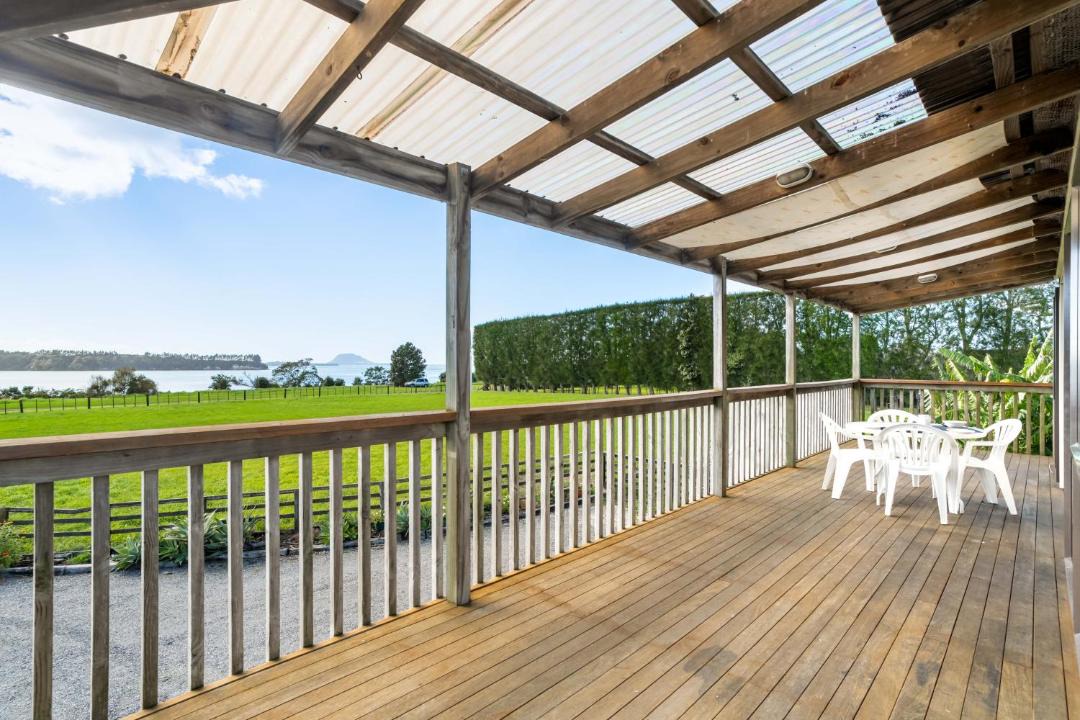 Photo of Patio Balcony in Whakamarama