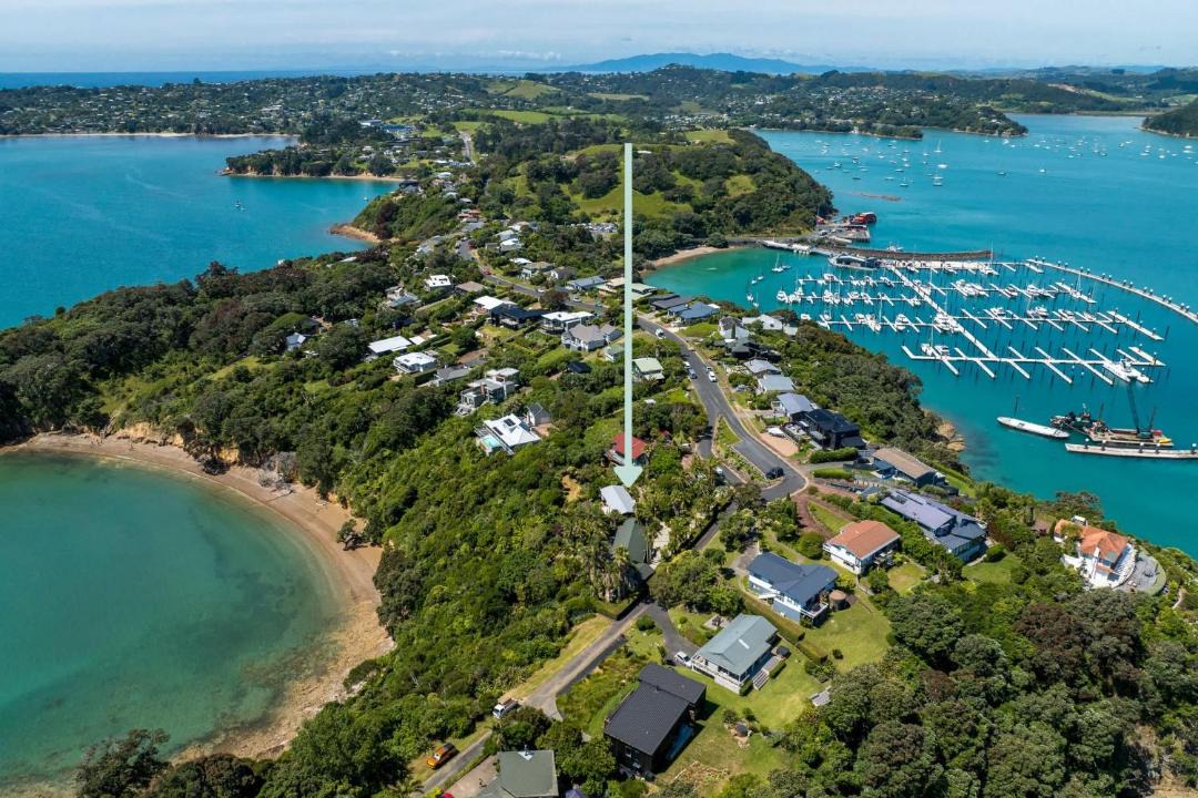 Photo of Others in Surfdale