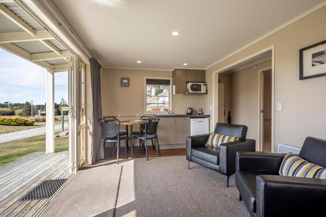 Photo of Others in Wedderburn
