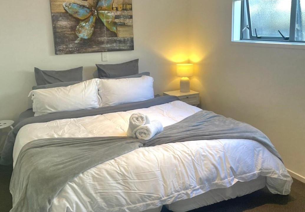 Photo of Bedroom in Omanu