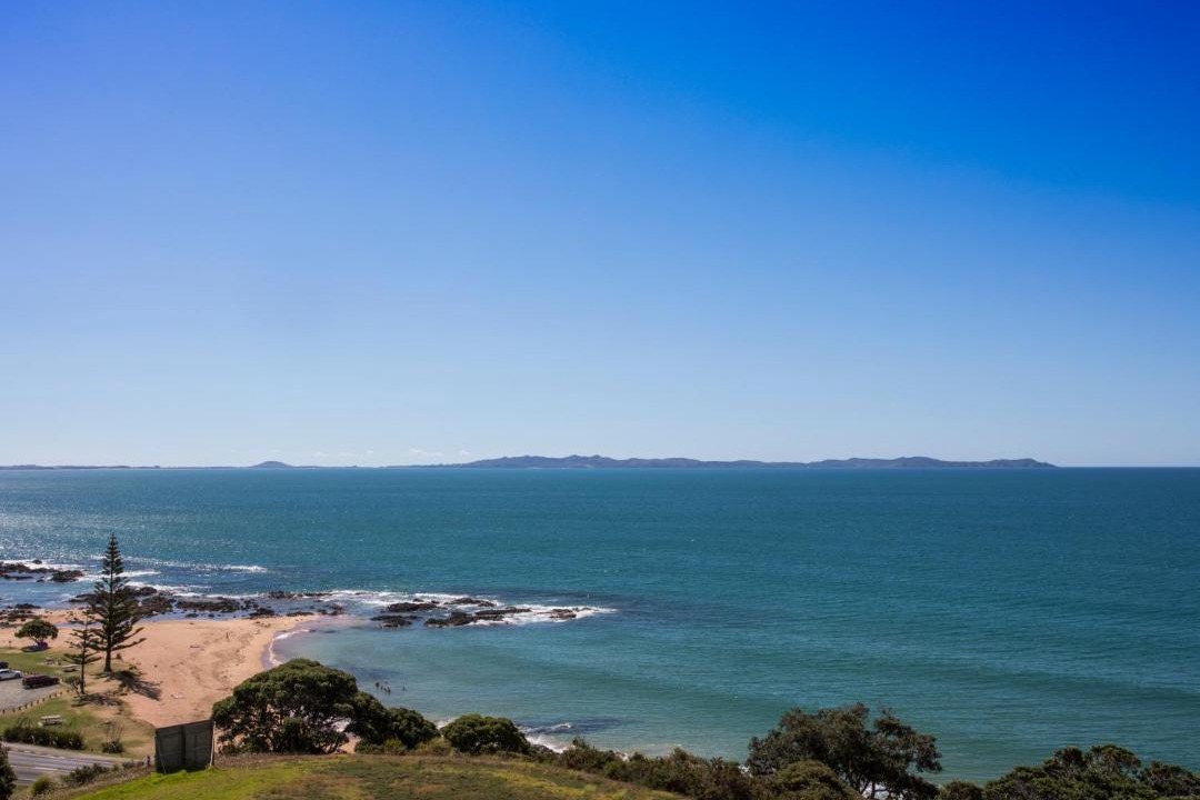 Photo of Others in Cable Bay