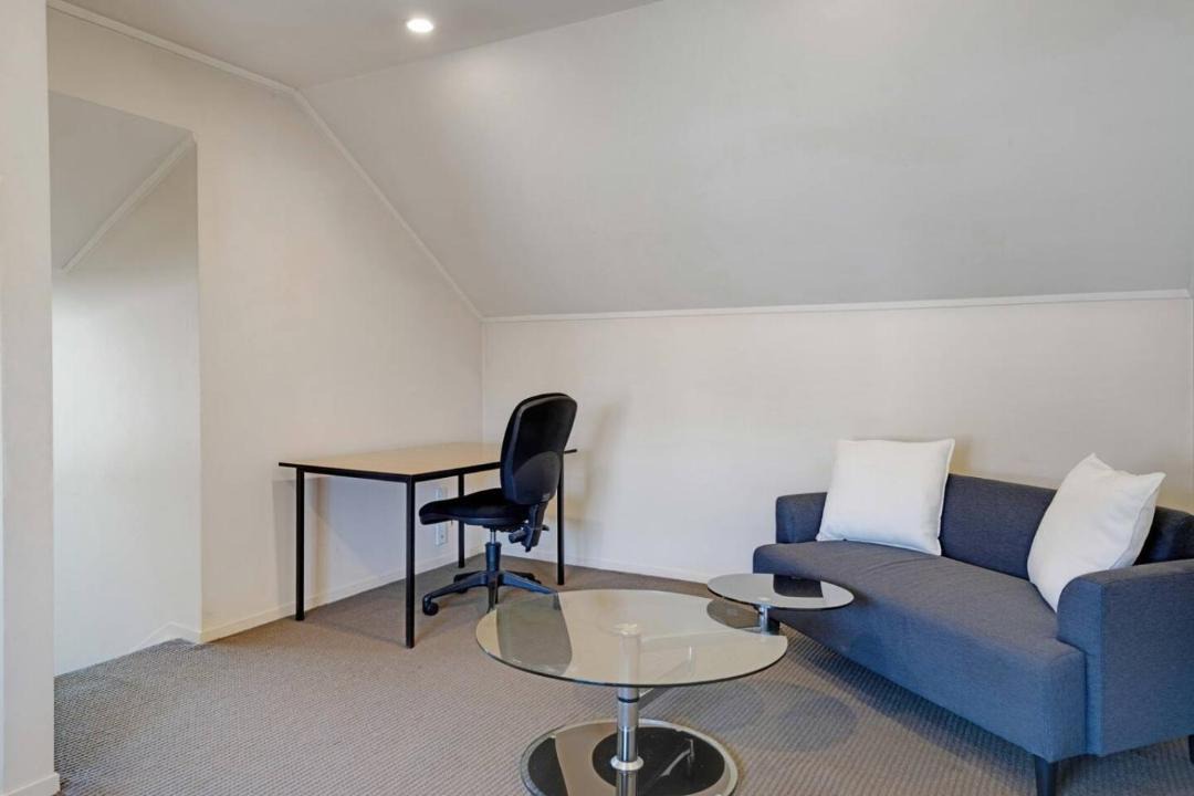 Photo of Others in Mount Roskill