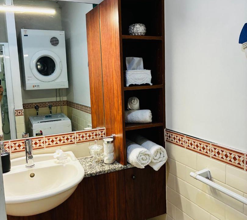 Photo of Bathroom in Auckland Central Business District