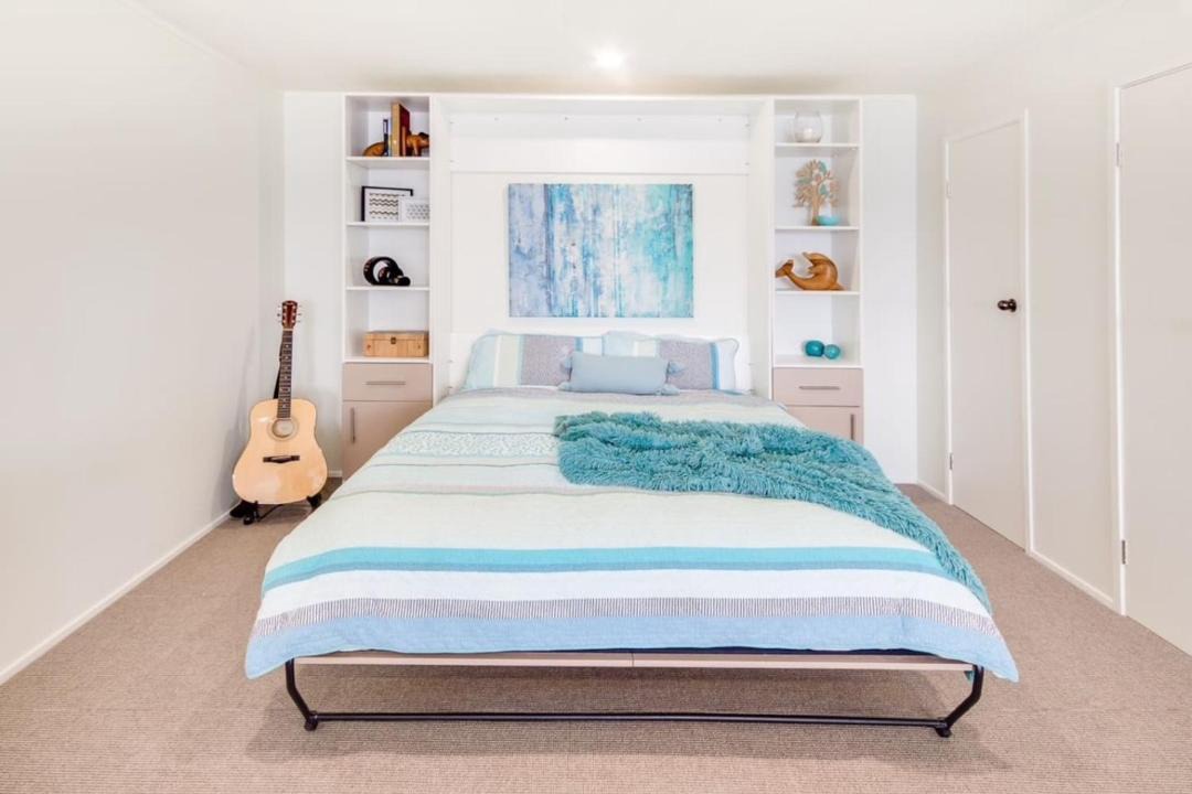 Photo of Bedroom in Acacia Bay