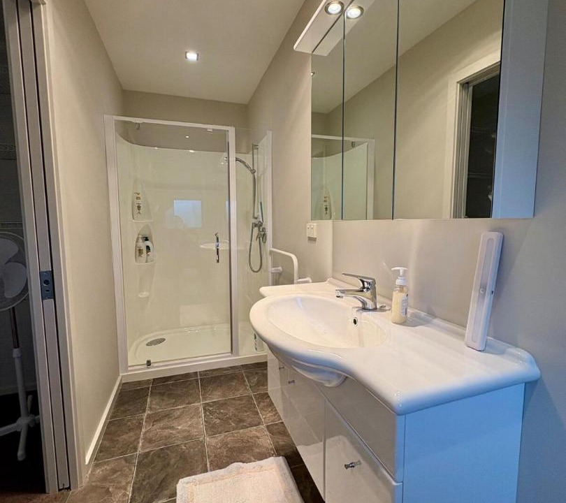 Photo of Bathroom in Kakanui