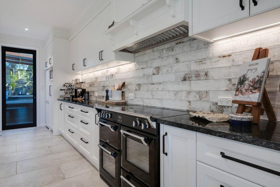 Photo of Kitchen in Whakamarama