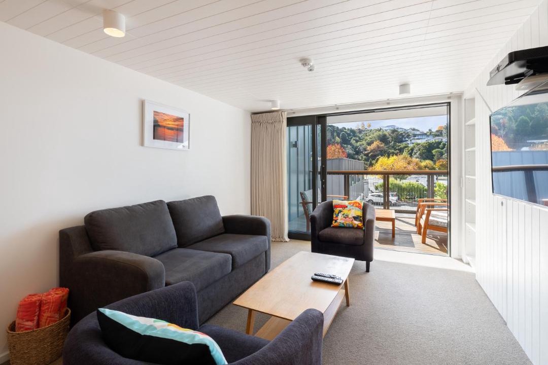 Photo of Others in Ngaio Bay