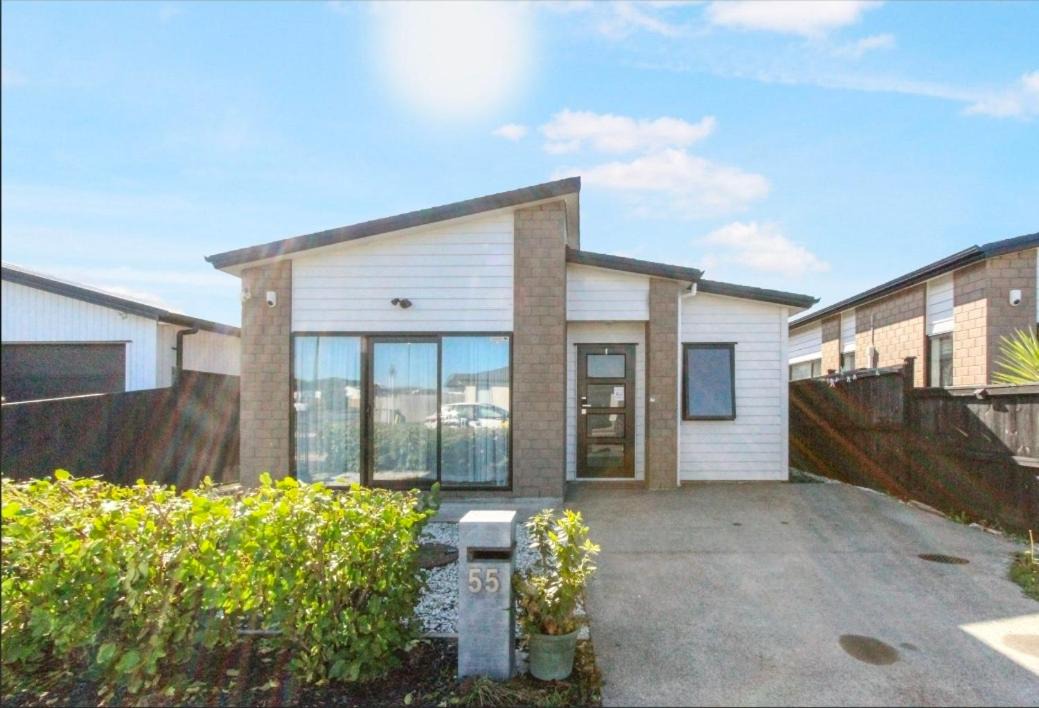 Photo of Others in Papakura