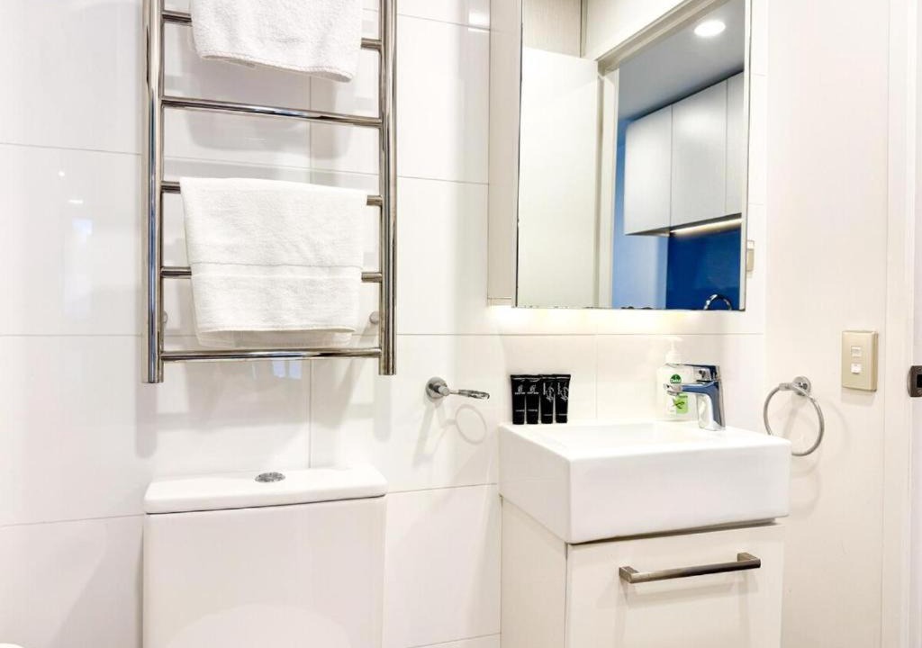 Photo of Bathroom in Auckland Central Business District