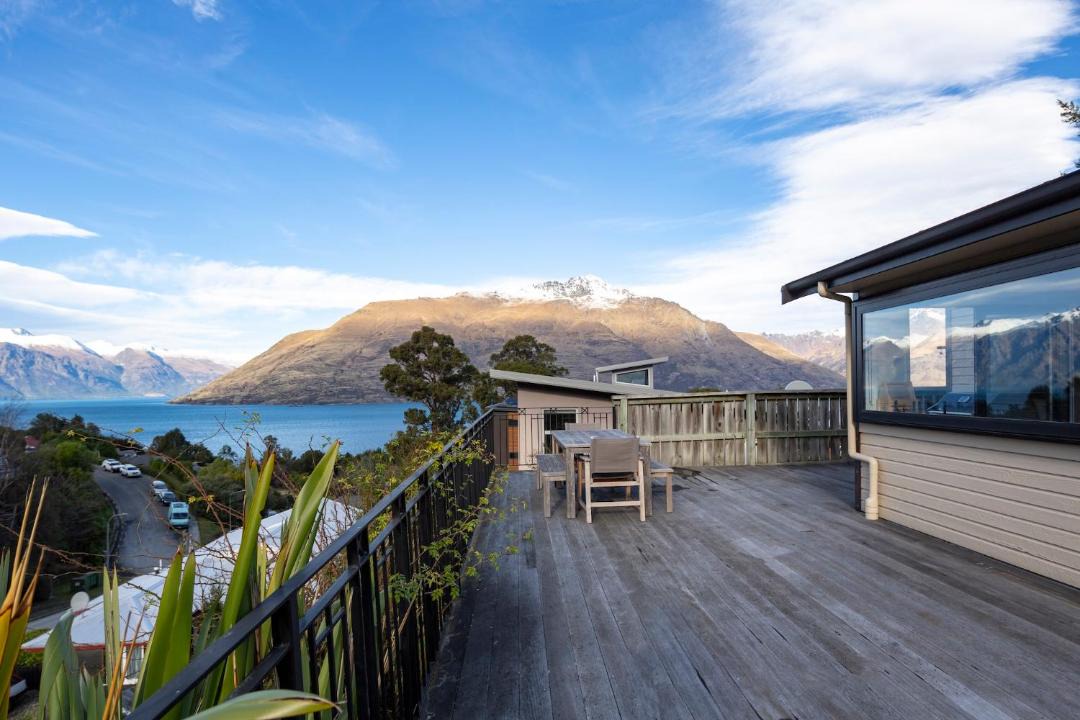 Photo of Others in Sunshine Bay