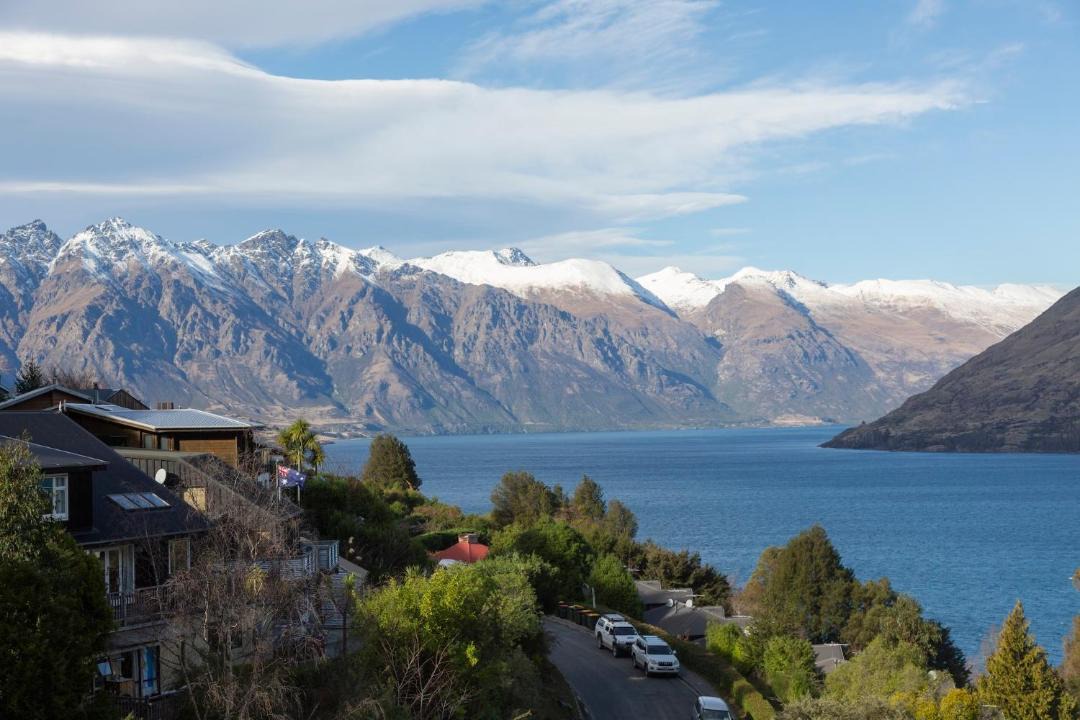 Photo of Others in Sunshine Bay