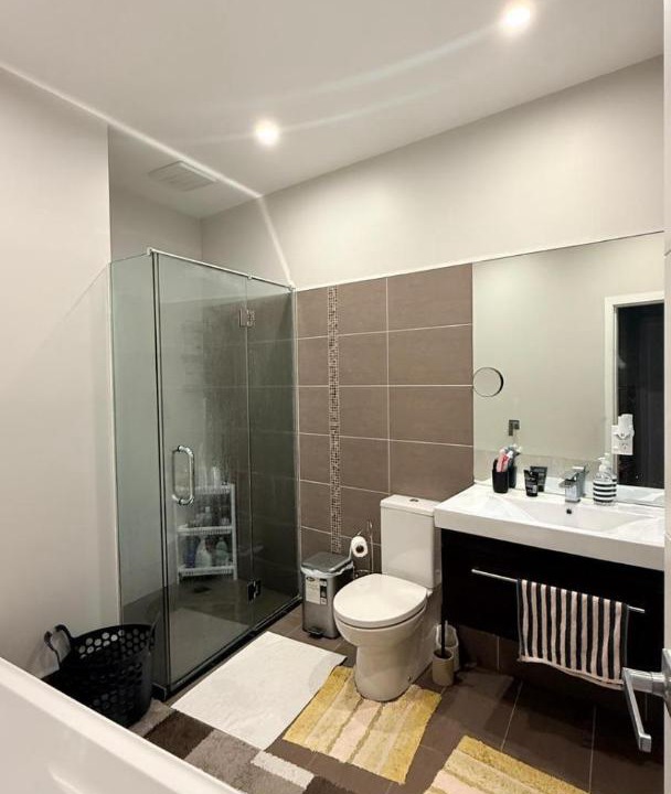 Photo of Bathroom in Newlands