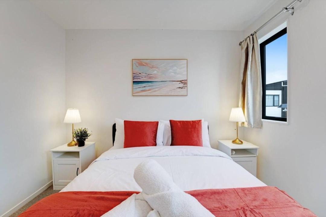 Photo of Bedroom in Flat Bush
