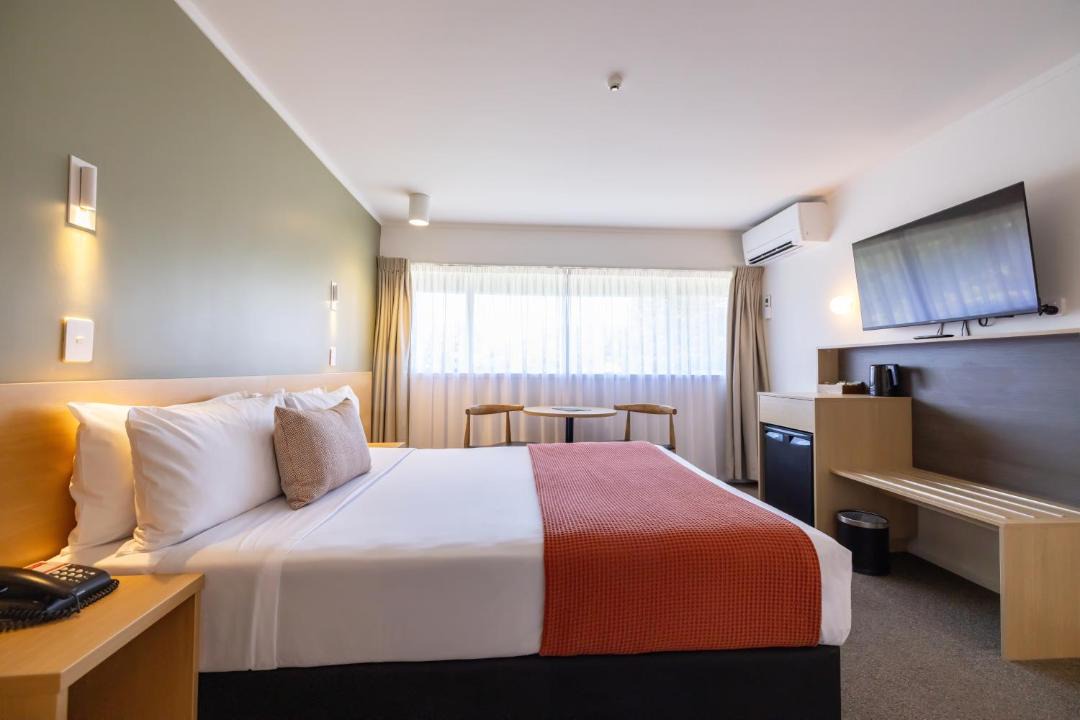 Photo of Others in Parnell