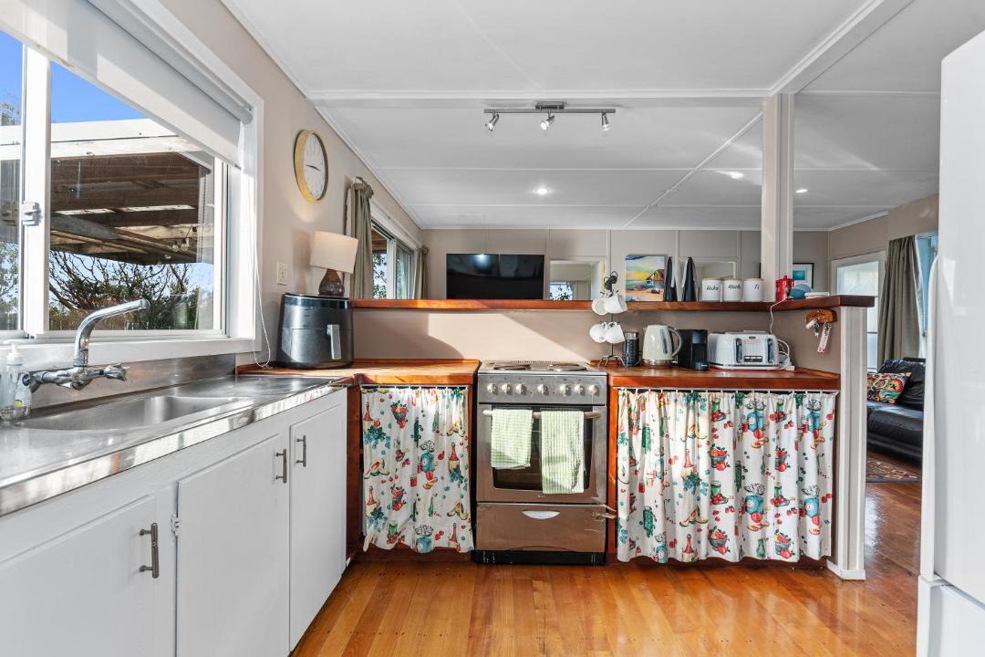 Photo of Kitchen in Waipu Cove