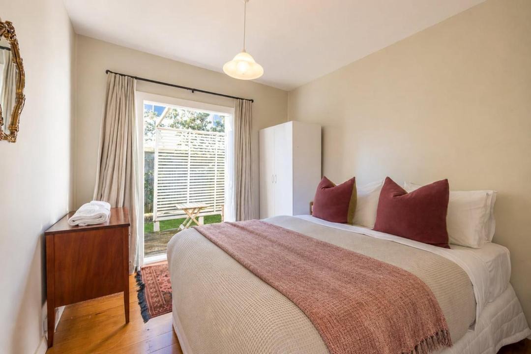 Photo of Bedroom in Surfdale