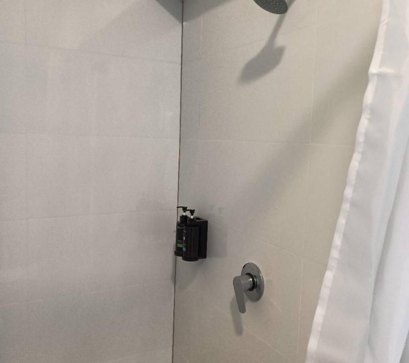 Photo of Bathroom in Kawaha Point