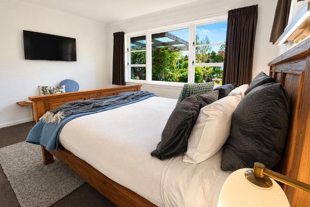 Photo of Bedroom in Lynmore
