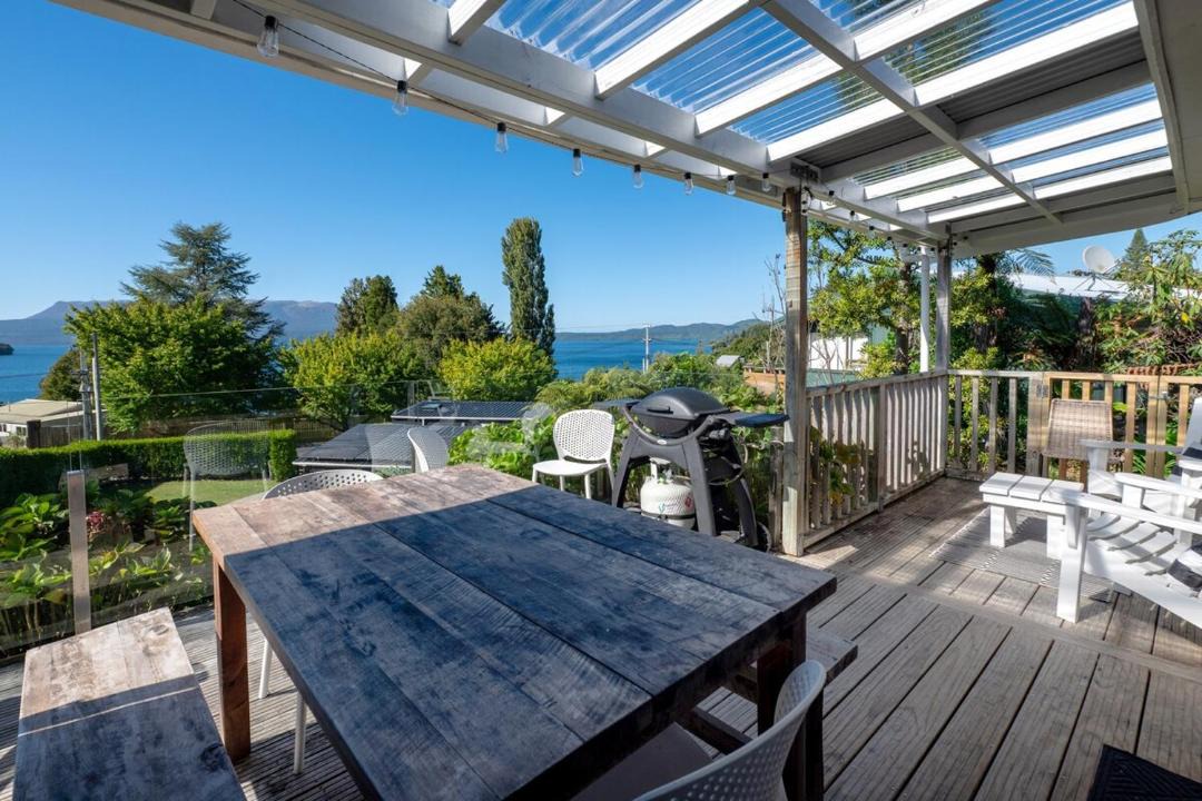 Photo of Patio Balcony in Lake Tarawera