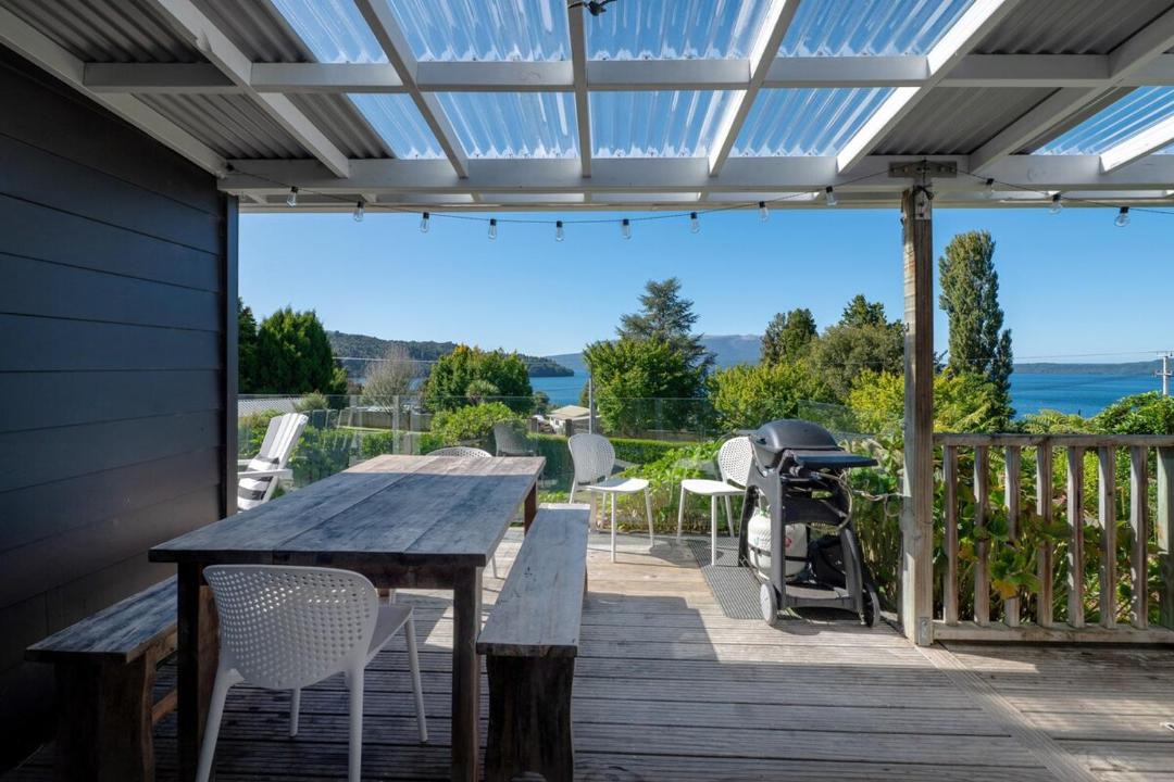 Photo of Patio Balcony in Lake Tarawera