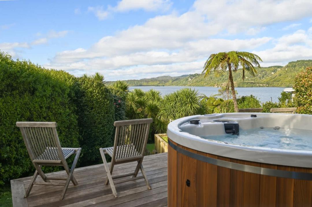 Photo of Others in Lake Tarawera