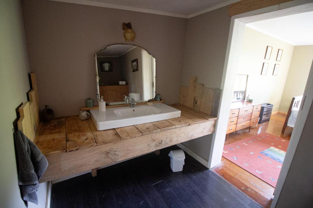 Photo of Bathroom in Whangaruru