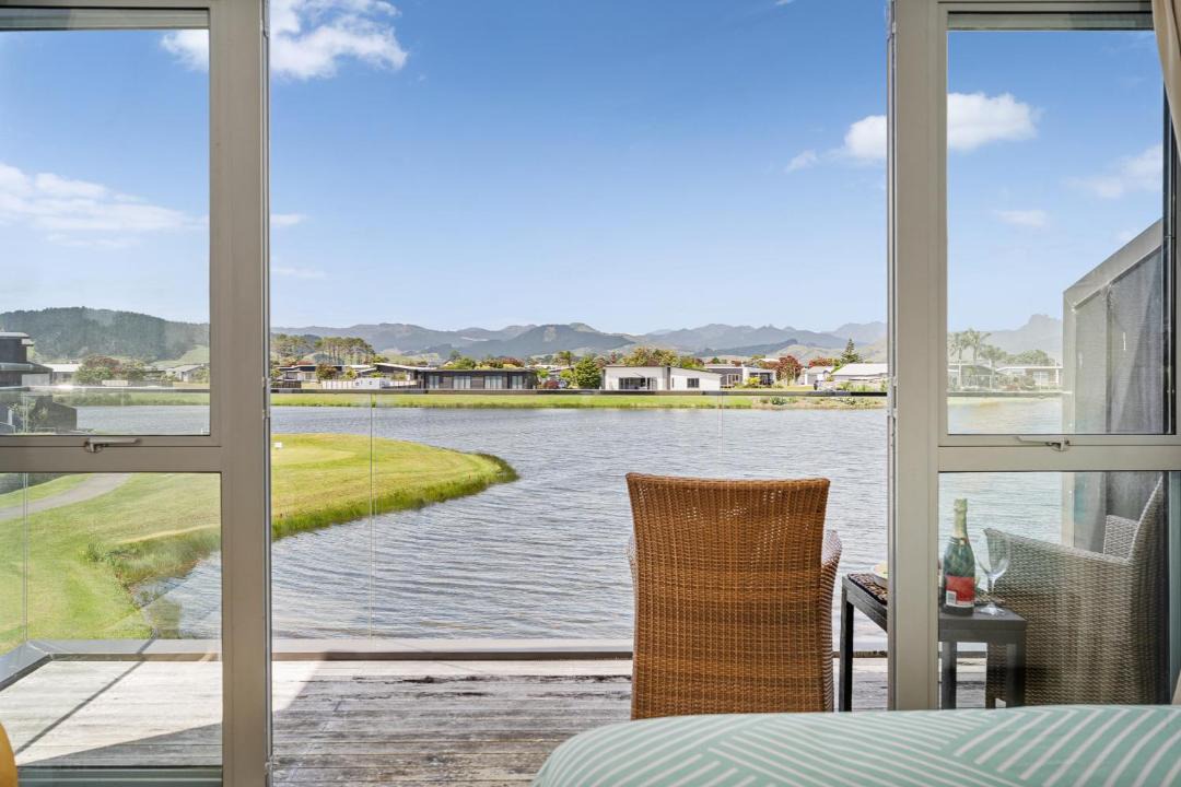Photo of Patio Balcony in Matarangi