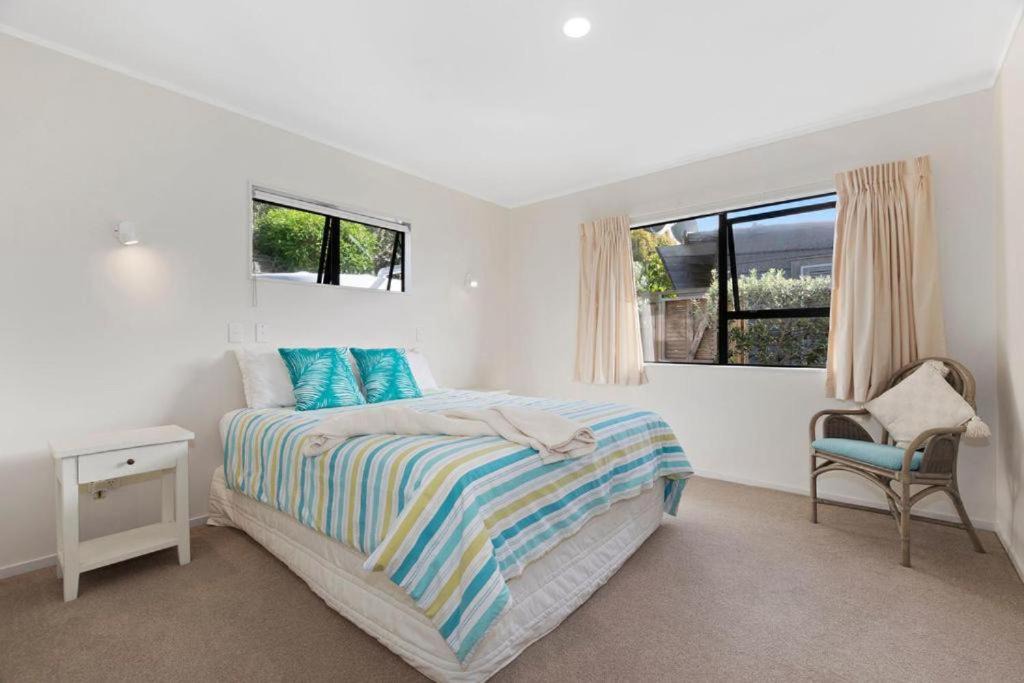 Photo of Bedroom in Matapouri