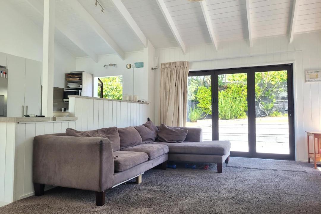 Photo of Livingroom in Pauanui